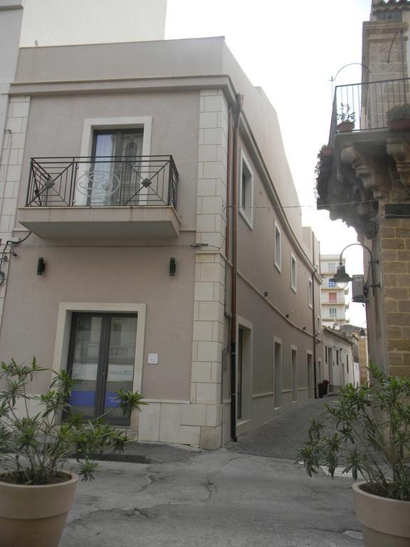 Guest House San Domenico Augusta Eksteriør bilde